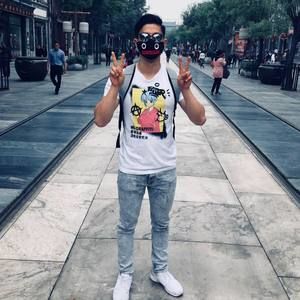 Meet your Posher, Kevin